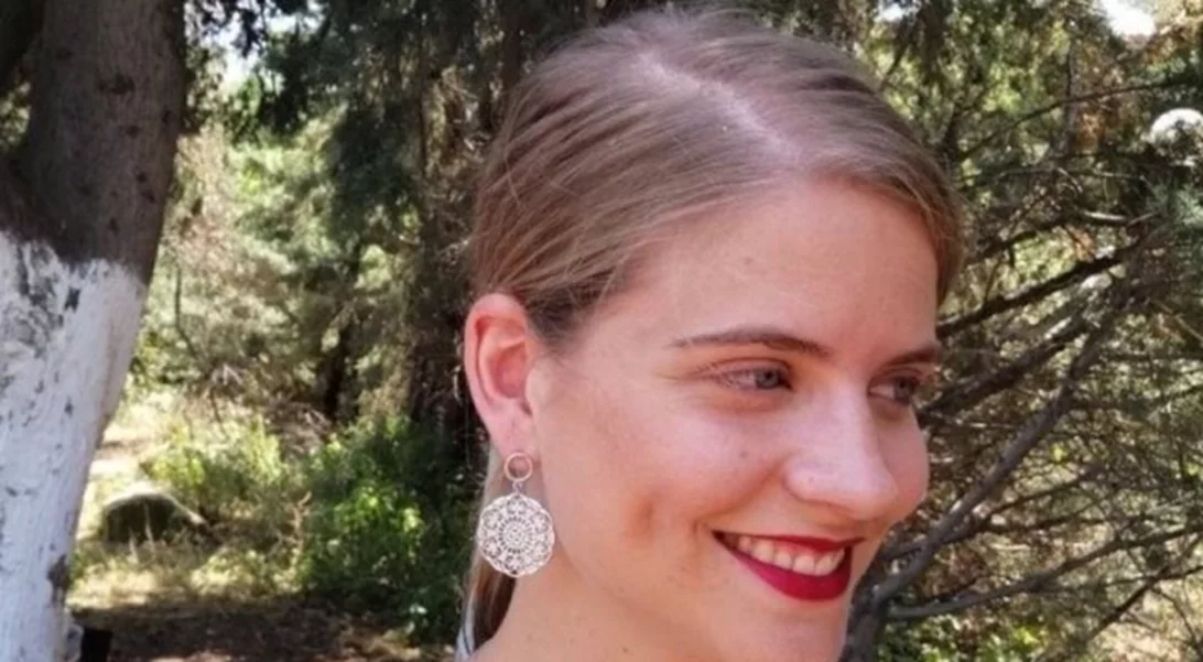 Δανάη Μιχαλάκη | 10 φωτογραφίες της «Δρόσως» από τις «Άγριες Μέλισσες»