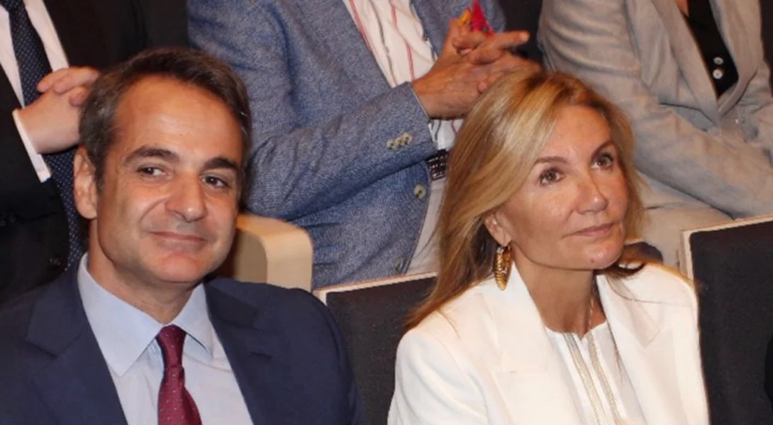 Μαρέβα Μητσοτάκη | Πέντε από τις chic εμφανίσεις της συζύγου του πρωθυπουργού