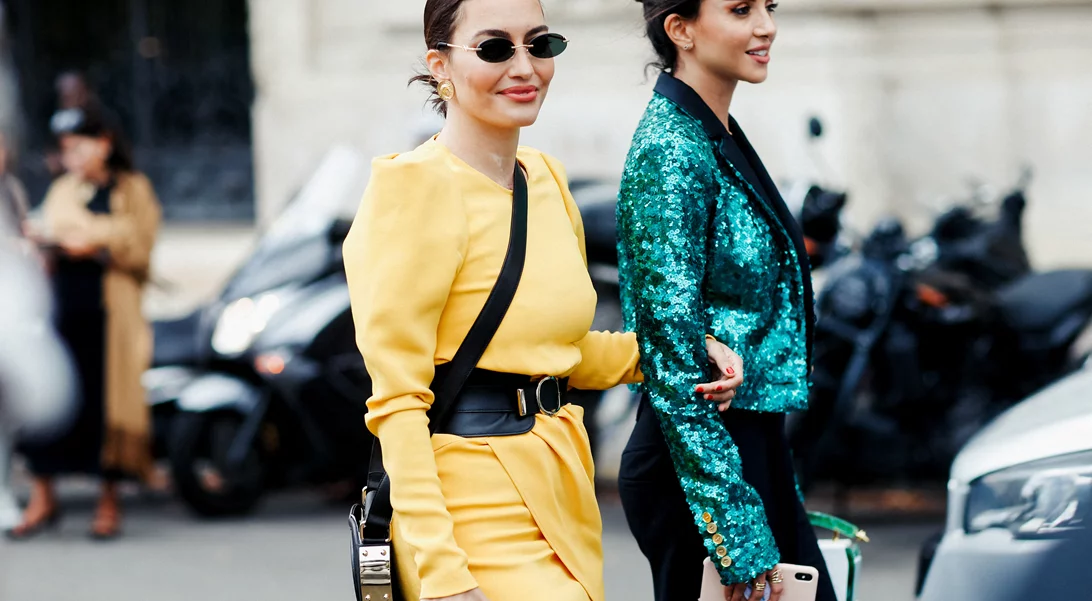 Τι να φορέσω στο γραφείο τις γιορτινές μέρες