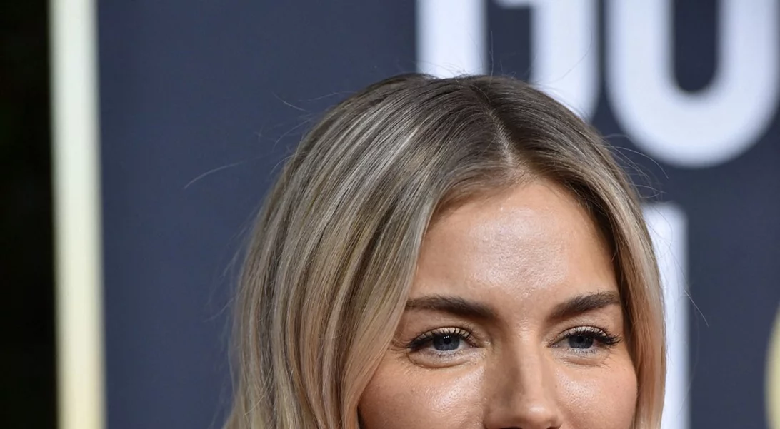 Ο Chadwick Boseman είχε κάνει μια σημαντική κίνηση για τη Sienna Miller