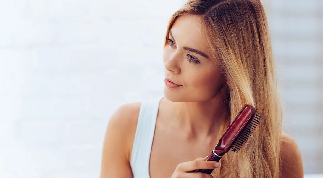 9/10 γυναίκες χτενίζουν λάθος τα μαλλιά τους; Εσύ ξέρεις το σωστό τρόπο;