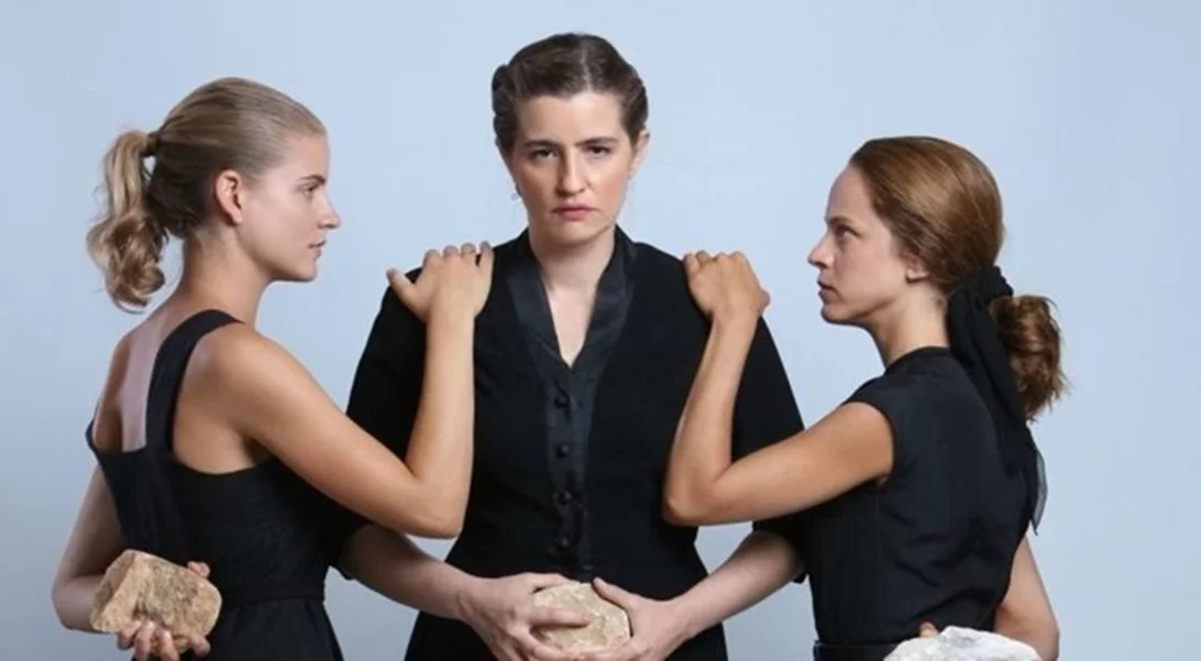 Άγριες Μέλισσες | Επέστρεψαν και έκαναν το τεστ για τον κορονοϊό