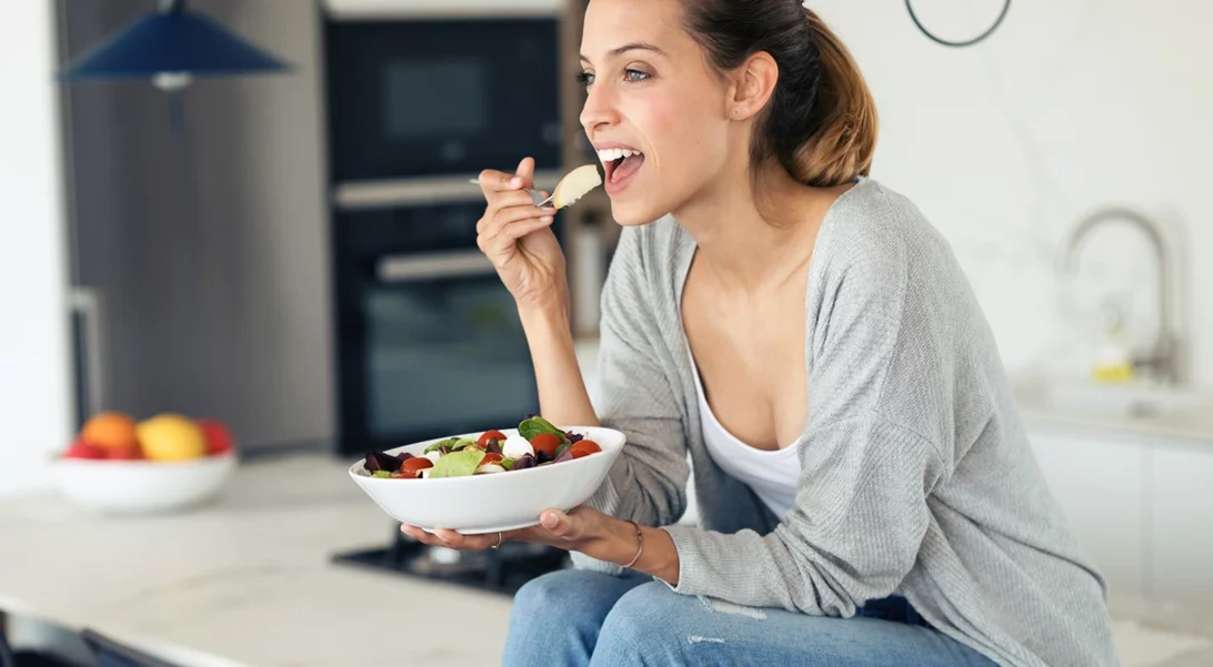 7 ξεπερασμένοι κανόνες διατροφής που δεν σε οδηγούν σε απώλεια βάρους