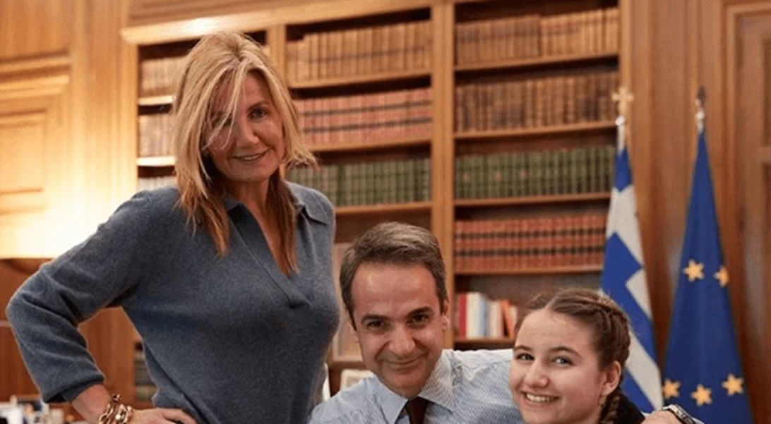 Μαρέβα Γκραμπόφσκι | Η έκπληξη που έκανε με την κόρη της στον Κυριάκο Μητσοτάκη για τα γενέθλιά του