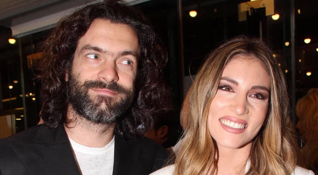 Αθηνά Οικονομάκου - Φίλιππος Μιχόπουλος | Νέες φωτογραφίες από το σπίτι τους και το δωμάτιο-ντουλάπα που είναι το όνειρο κάθε fashionista