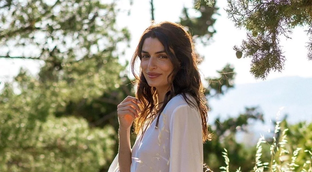 Η Τόνια Σωτηροπούλου φόρεσε το τέλειο σύνολο για τις πρώτες βόλτες στην πόλη