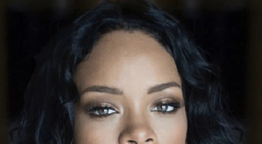 Η Rihanna χρησιμοποιεί την πλατφόρμα Fenty Beauty για να μιλήσει εκ μέρους όσων δεν μπορούν