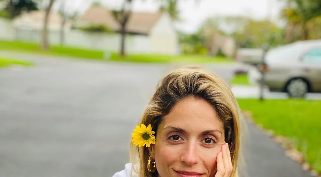 Σοφία Καρβέλα | Άλλαξε τα μαλλιά της και έκανε το επόμενο hot κούρεμα της χρονιάς