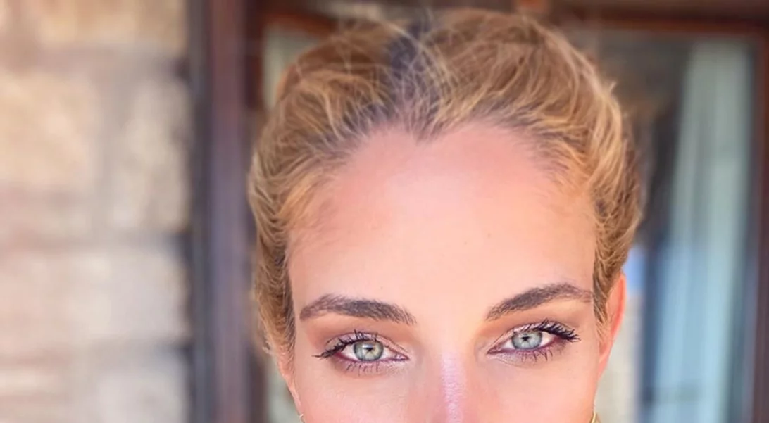 Beach hair | Τα πιο ωραία looks παραλίας της Δούκισσας Νομικού για να αντιγράψεις φέτος το καλοκαίρι