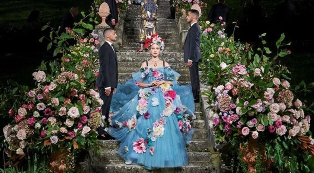 Dolce & Gabbana | Τα highlights από το εντυπωσιακό fashion show στη Φλωρεντία