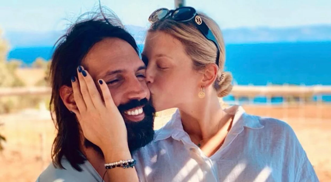 Κωνσταντίνα Κομμάτα | Η σπάνια φωτογραφία με τον Γιώργο Σαμαρά