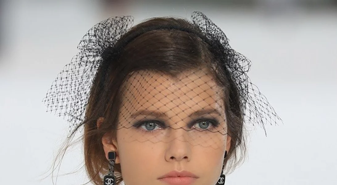 Chanel SS21 | Το μακιγιάζ που προτείνει για την επόμενη σεζόν θα γίνει η νέα σου εμμονή