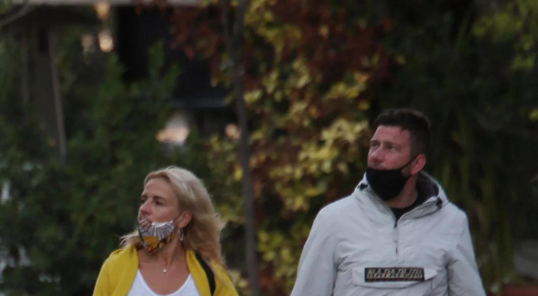 Μαρία Ανδρούτσου | Δες τι φόρεσε στη «μετακίνηση 6» με τον σύντροφό της