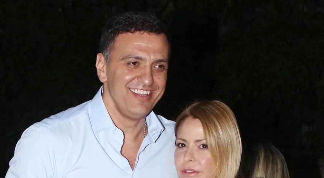 Τζένη Μπαλατσινού | Έτσι περνά τα βράδια της στο σπίτι λίγο πριν γίνει μαμά για τέταρτη φορά