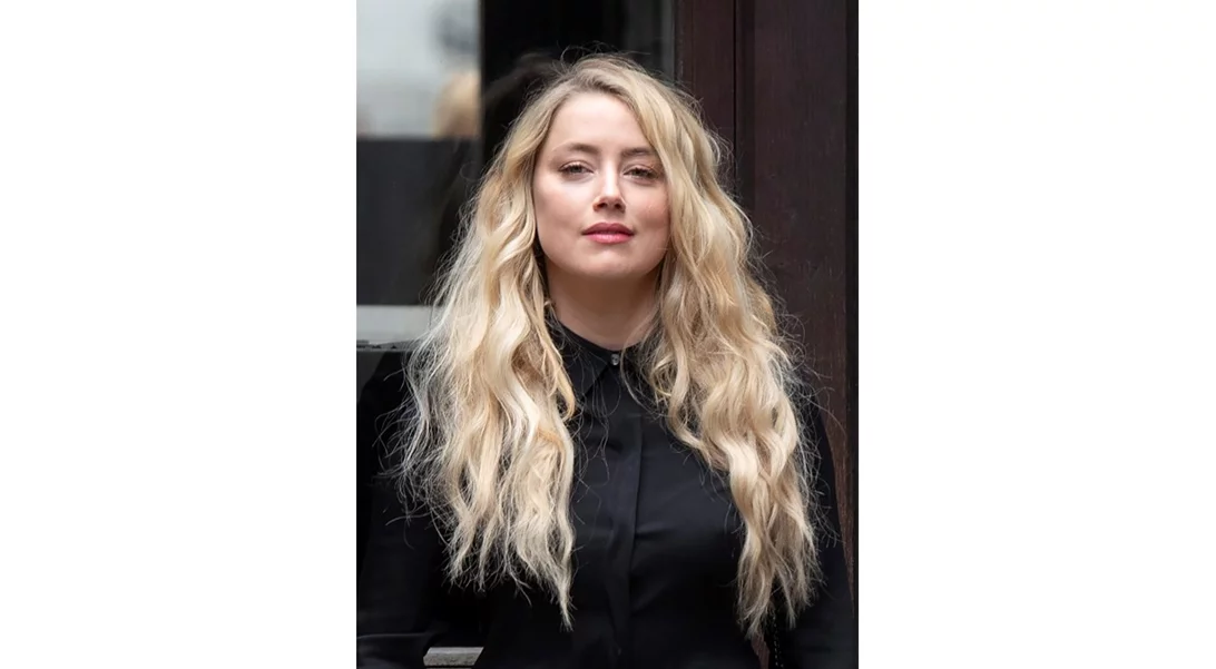 H Amber Heard θα δώσει διαλέξεις για τα δικαιώματα των γυναικών