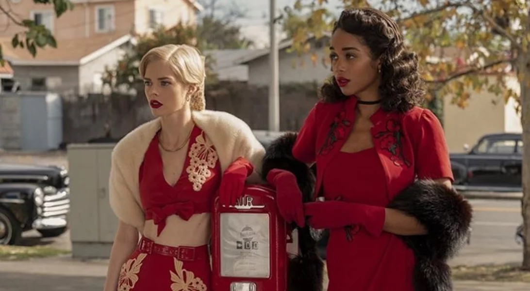 Οι καλύτερες fashion στιγμές σε σειρές που είδαμε το 2020