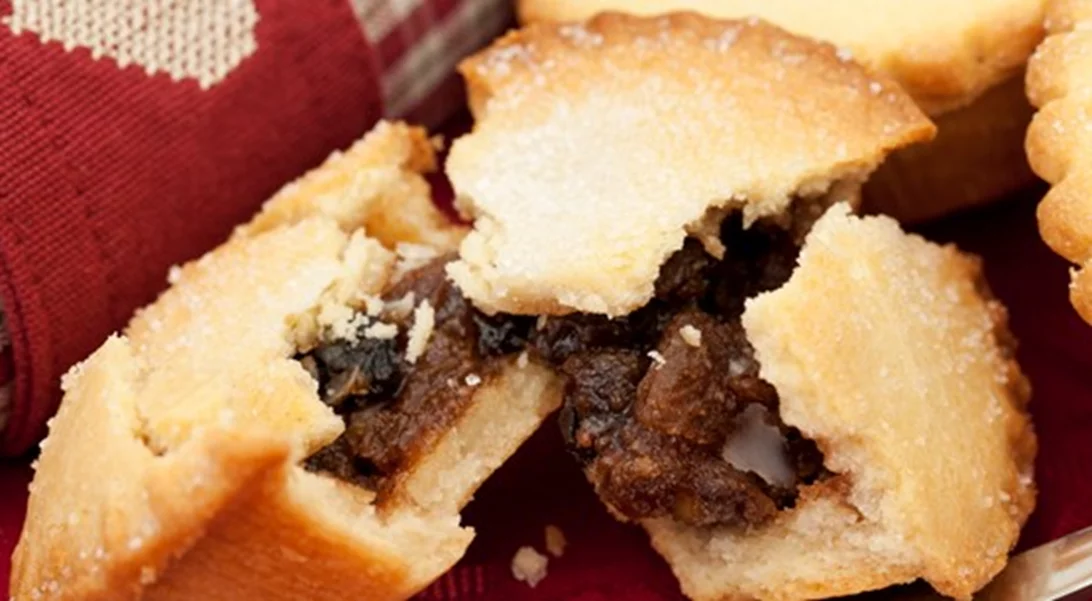 Πίτα με κιμά και κάστανα