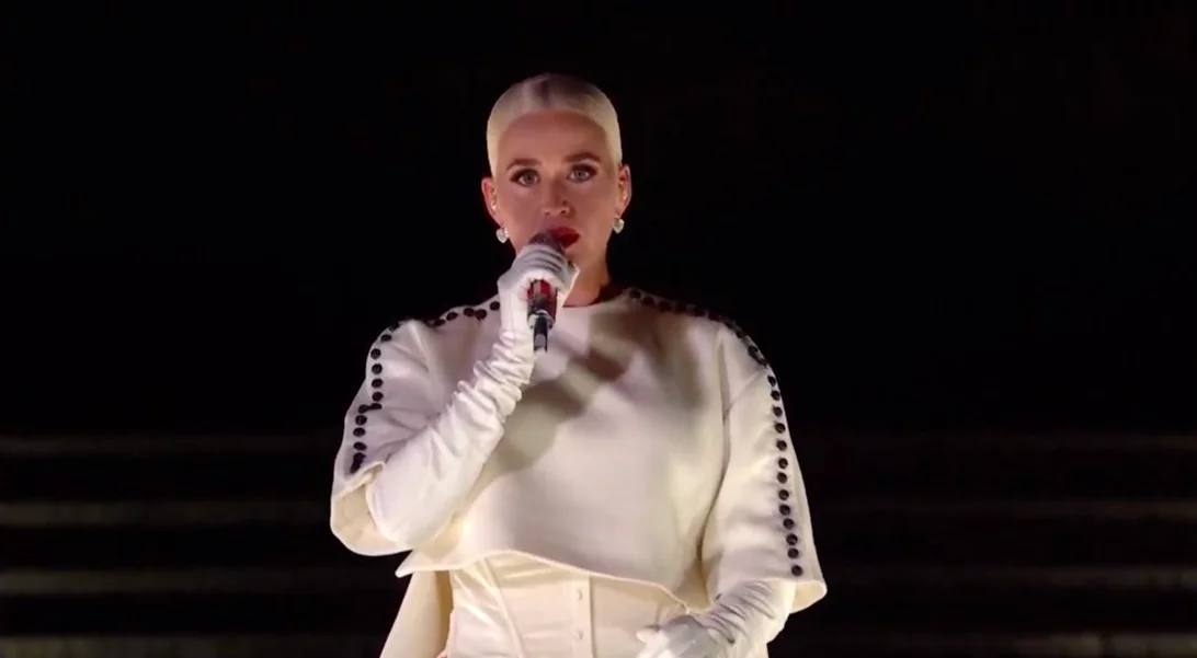 Katy Perry | Το chic beauty look της που θέλουμε να αντιγράψουμε asap