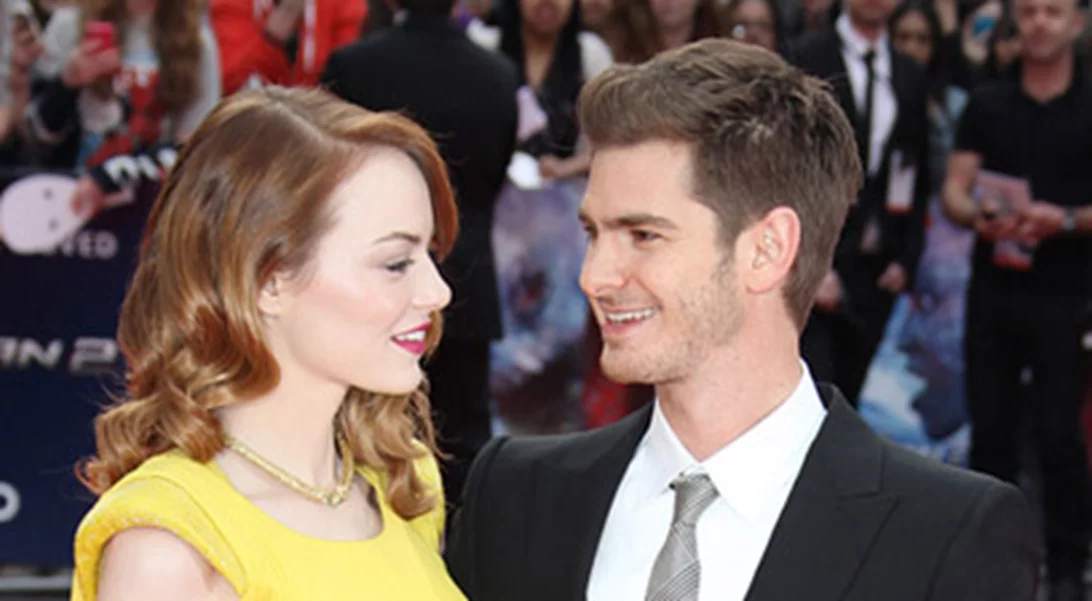 Emma Stone: «Φυσικά και αγαπάω ακόμη τον Andrew Garfield»