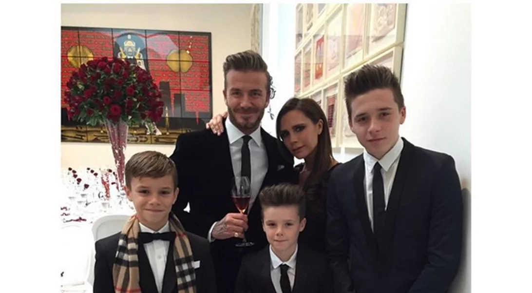 David Beckham: Μαζί με τα παιδιά τους στο fashion show της Victoria