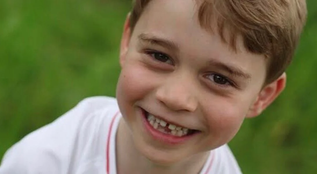 Το επίσημο πορτραίτο του πρίγκιπα George για τα 10α γενέθλιά του