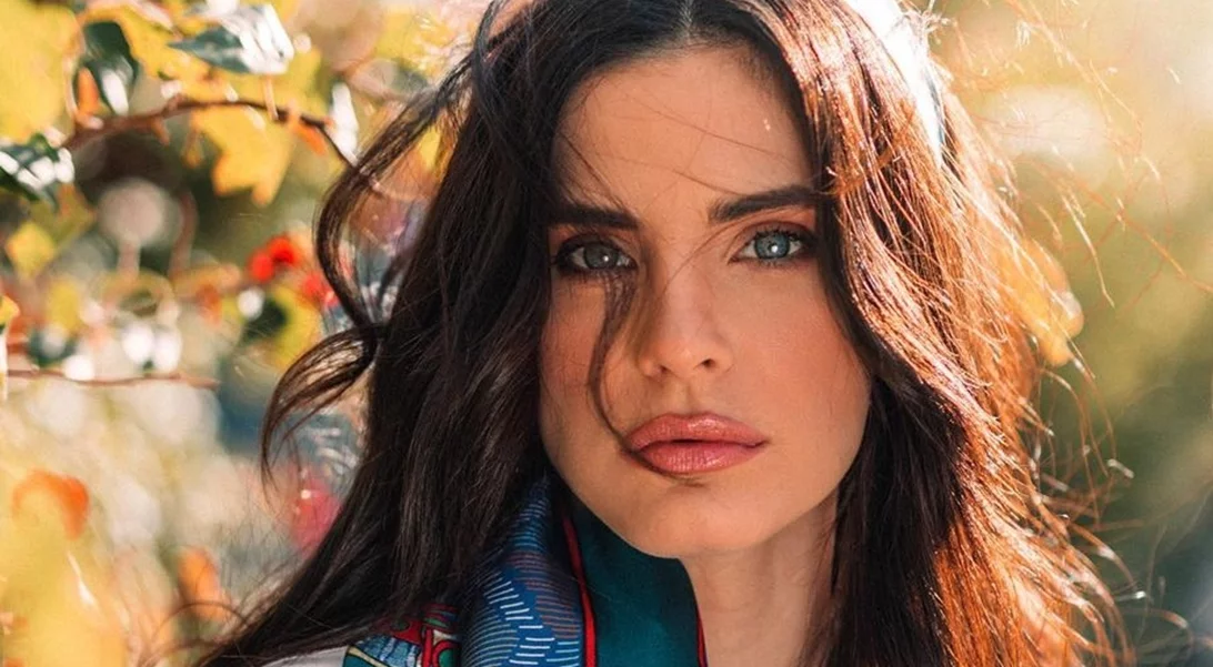 Χριστίνα Μπόμπα | Μετέτρεψε το σπίτι της στο απόλυτο χριστουγεννιάτικο όνειρο