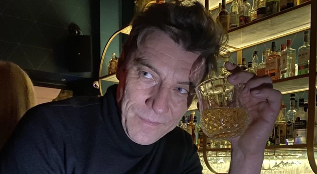 "Το Νησί" | Ο Γιάννης Στάνκογλου δημοσίευσε την πρώτη φωτογραφία από τα γυρίσματα της συνέχειας της πετυχημένης σειράς