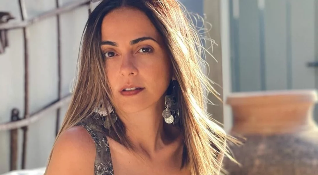 Αγγελική η όμορφη | Η Αγγελική Δαλιάνη ποζάρει φορώντας το animal print μπικίνι της και ενθουσιάζει τους θαυμαστές της