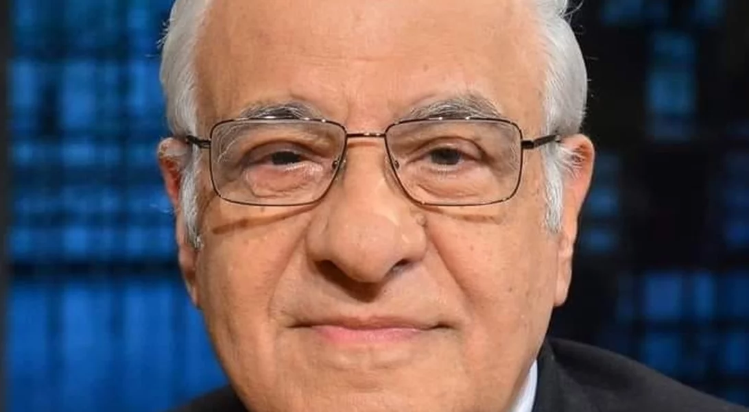 Το Αυγουστιάτικο Φεγγάρι | Ένα επίκαιρο άρθρο του Διονύση Σιμόπουλου