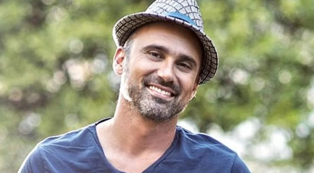 Γιώργος Καπουτζίδης | "Ήθελα απλώς να έχω ένα gay πρωταγωνιστή και πέρασα πάρα πολύ δύσκολα"