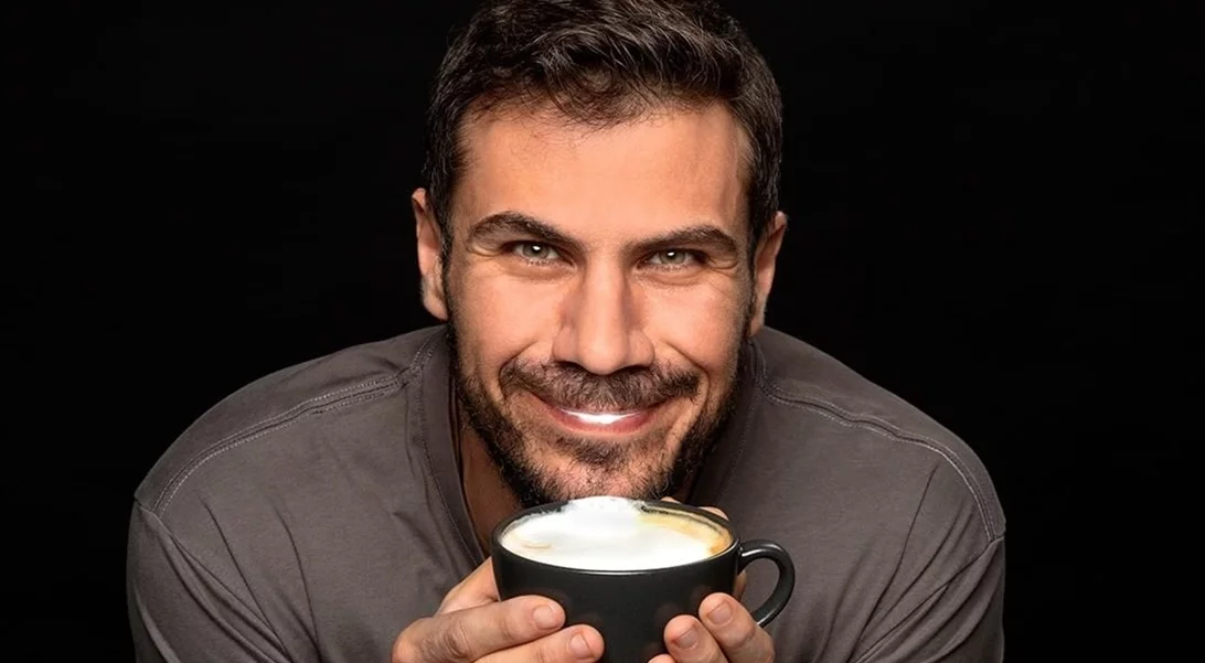 Άκης Πετρετζίκης | Η απίθανη μεταμφίεση του γιου του, Αχιλλέα, με αφορμή τις Απόκριες