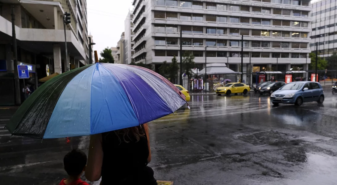 Πόσο θα διαρκέσει η κακοκαιρία με τους ισχυρούς ανέμους και τις βροχές, ποιες περιοχές θα επηρεάσει - Νέο έκτακτο δελτίο της ΕΜΥ
