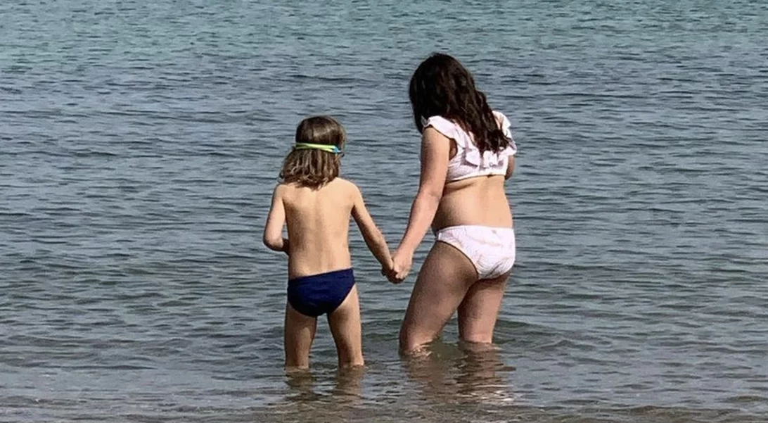 Η Αέλια και ο Αρίωνας είναι τα πιο αγαπημένα αδέρφια | Ο Κρατερός Κατσούλης πήγε για ελεύθερο κάμπινγκ με τα παιδιά του δημοσιεύοντας τις πιο γλυκές φωτογραφίες