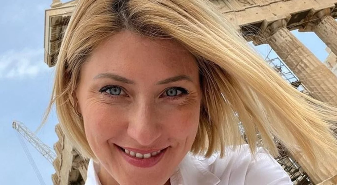 Σία Κοσιώνη | Αυτό είναι το υπερπολυτελές άρωμα που "φοράει" κάθε μέρα