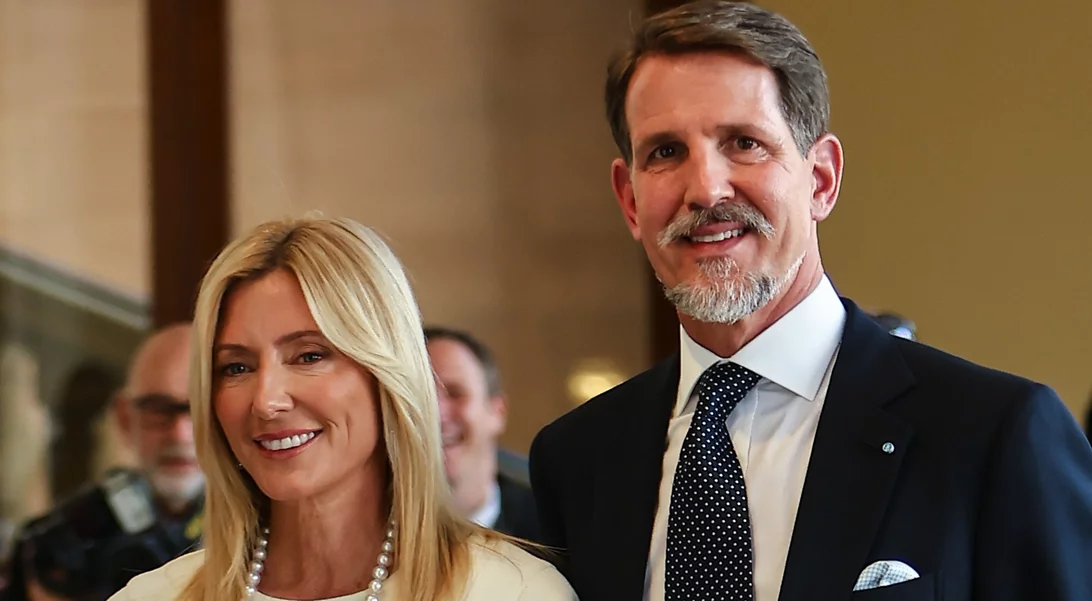 "Σ’ευχαριστώ για την αγάπη σου και τα παιδιά μας…" | Ο Παύλος Γλύξμπουργκ και η Marie Chantal γιορτάζουν 28 χρόνια γάμου