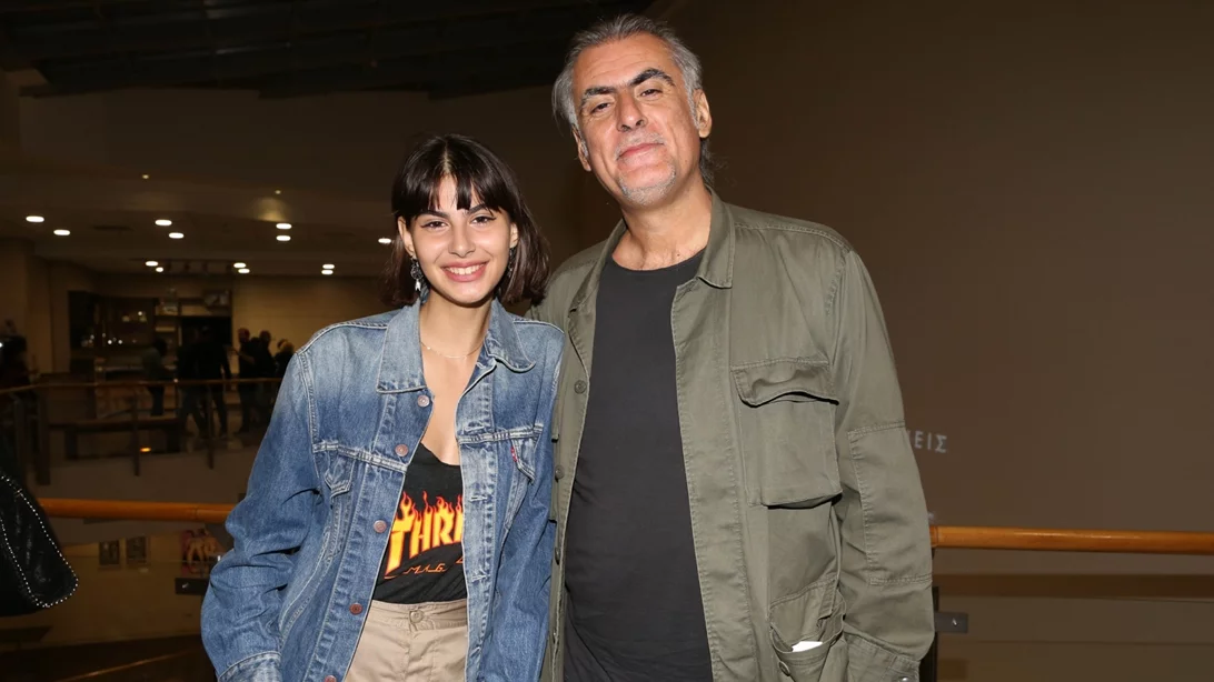 Κωνσταντίνα Πλιάτσικα | Η κόρη του Φίλιππου Πλιάτσικα είναι style icon - Το fancy σύνολο σε fashion event