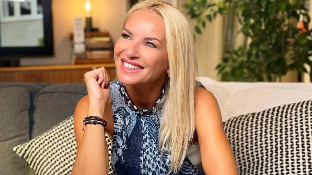 Η Μαρία Μπεκατώρου δοκίμασε το χρώμα στο μανικιούρ που ταιριάζει σε όλες τις γυναίκες