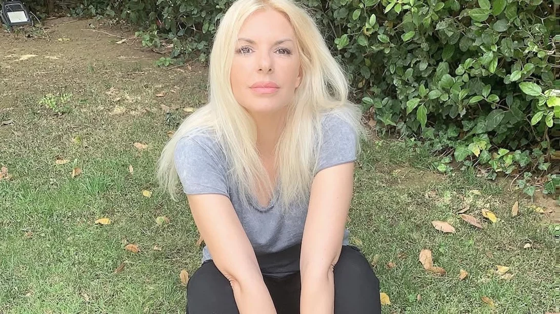 Αννίτα Πάνια | Η αποκάλυψη για τον Βλάσση Μπονάτσο 21 χρόνια μετά τον θάνατό του