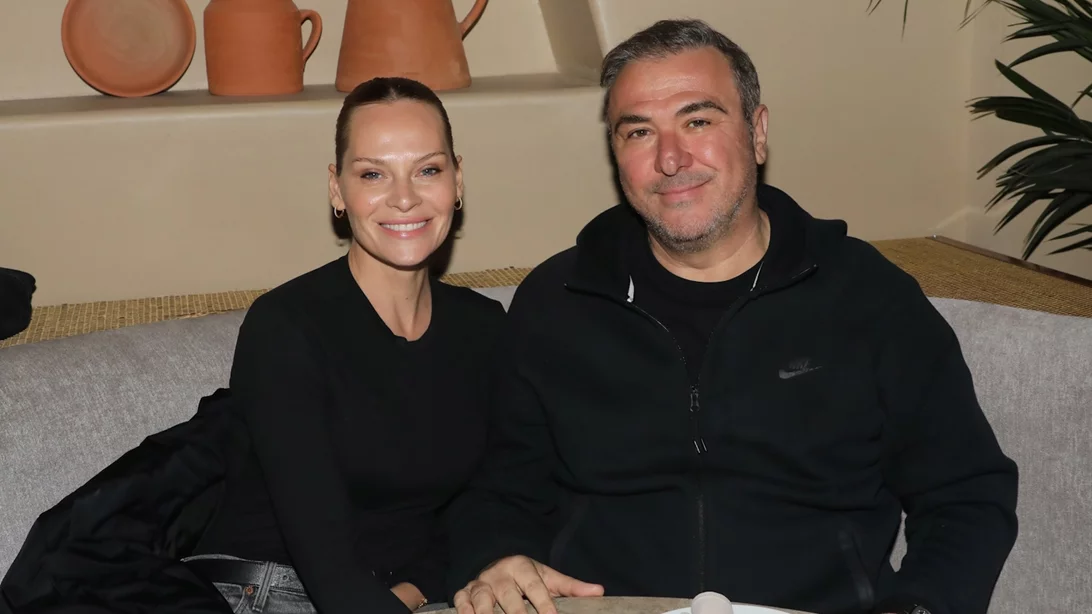 Η Ελένη Πασχαλίδη έγινε 11 ετών | Η τρυφερή φωτογραφία με την τούρτα της στον φακό του Αντώνη Ρέμου