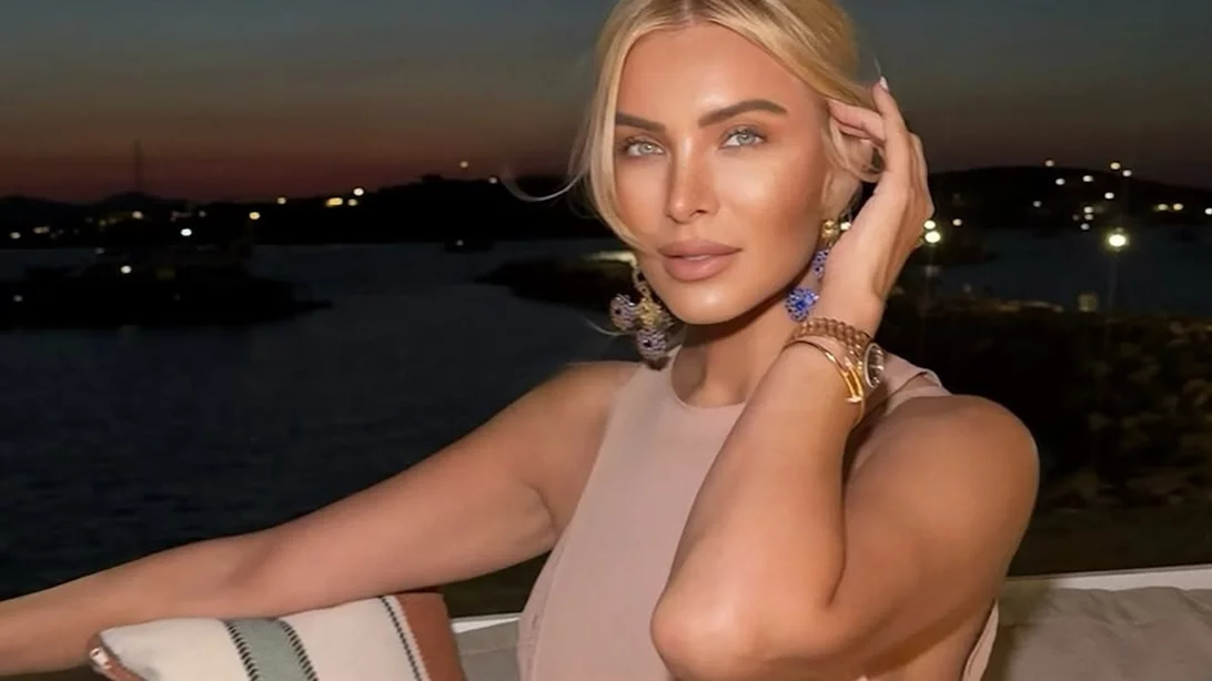 Κατερίνα Καινούργιου: "Το καλοκαίρι βίωσα ένα θαύμα. Θα μιλήσω σε λίγο καιρό"