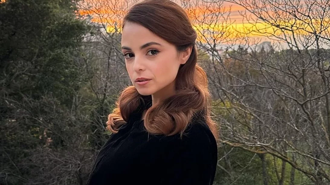 Στην κουζίνα η Σίσσυ Τουμάση | Έφτιαξε παραδοσιακά μελομακάρονα