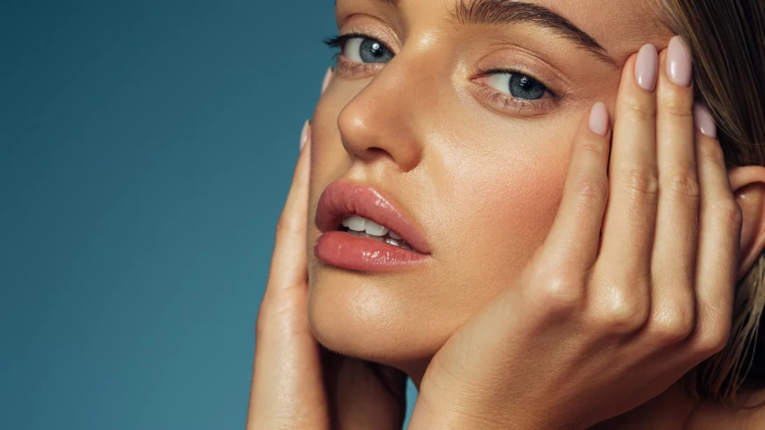 Έχεις ευαίσθητο δέρμα; 7 κρέμες που θα το "καλμάρουν" και θα το σώσουν από την ερυθρότητα