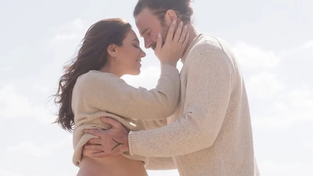 Ευρυδίκη Βαλαβάνη | Έτσι είχε το μωρό της την πρώτη του επαφή με τις αμερικανικές ρίζες του μπαμπά του