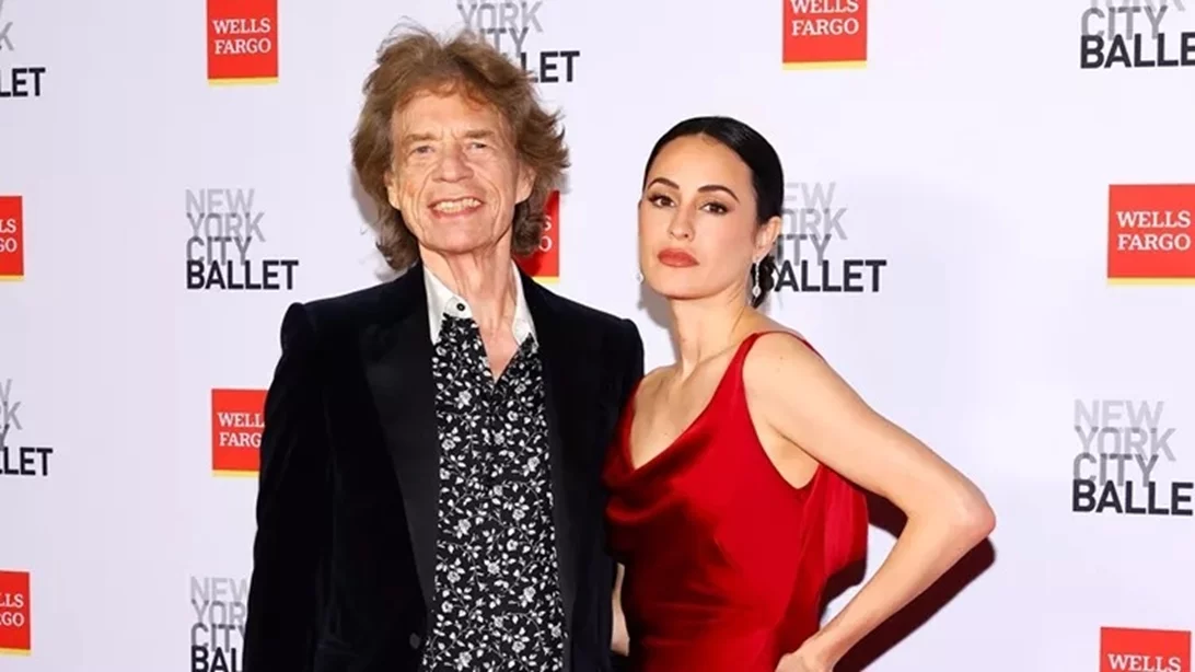 Mick Jagger | Σπάνια βραδινή εμφάνιση με την 38χρονη σύντροφο και μητέρα του όγδοου παιδιού του