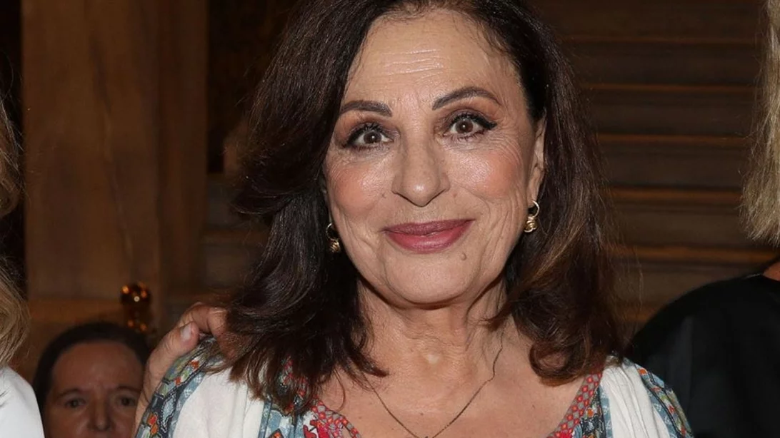 Χάρις Αλεξίου | Το σχόλιό της σε ανάρτηση γνωστού τραγουδιστή και η αντίδραση του ίδιου