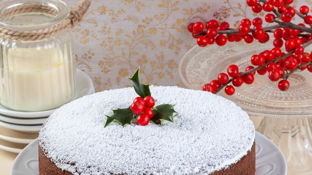 Αυτή είναι η πιο εύκολη βασιλόπιτα κέικ που έχεις φτιάξει | Η πιο αρωματική συνταγή του Άκη Πετρετζίκη