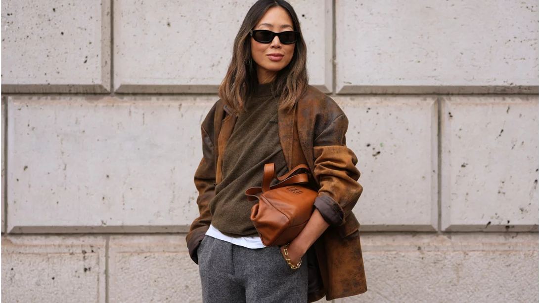 Το καφέ είναι το χρώμα της χρονιάς | Όλοι οι τρόποι για να το φορέσεις κομψά