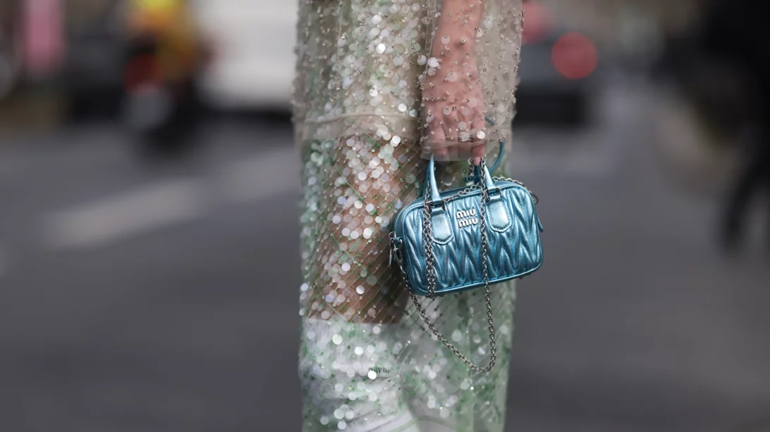 Nail Crowns | Αυτό είναι το ιδανικότερο μανικιούρ για το Πρωτοχρονιάτικο ρεβεγιόν