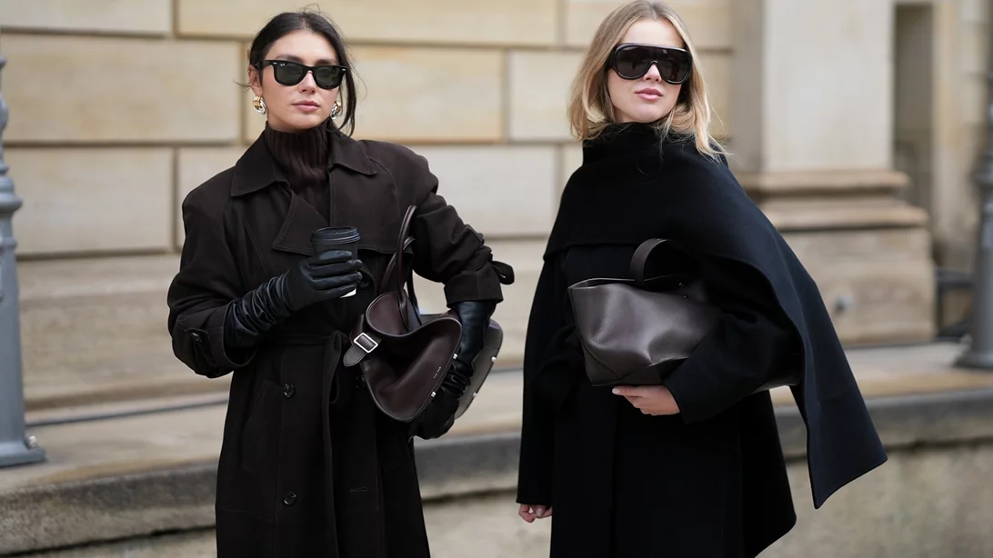 Η καφέ τσάντα από την Pull&Bear που πρέπει να αποκτήσεις τώρα στις εκπτώσεις