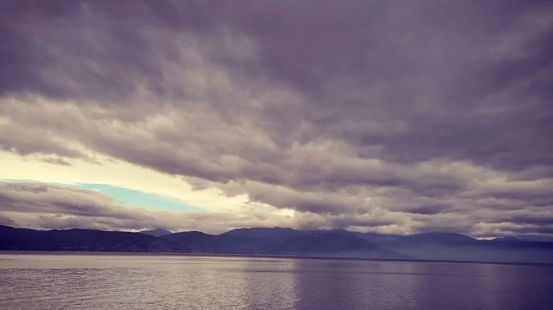 Αυξημένες νεφώσεις με βροχές και σποραδικές καταιγίδες σχεδόν σε όλη τη χώρα